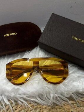 Tom Ford Tortoise Frame Yellow Lens Aviator Sunglasses